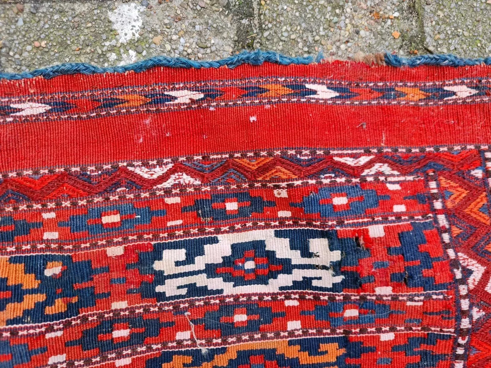 Yomud Kilim in good condition for its early 20th-century age.
