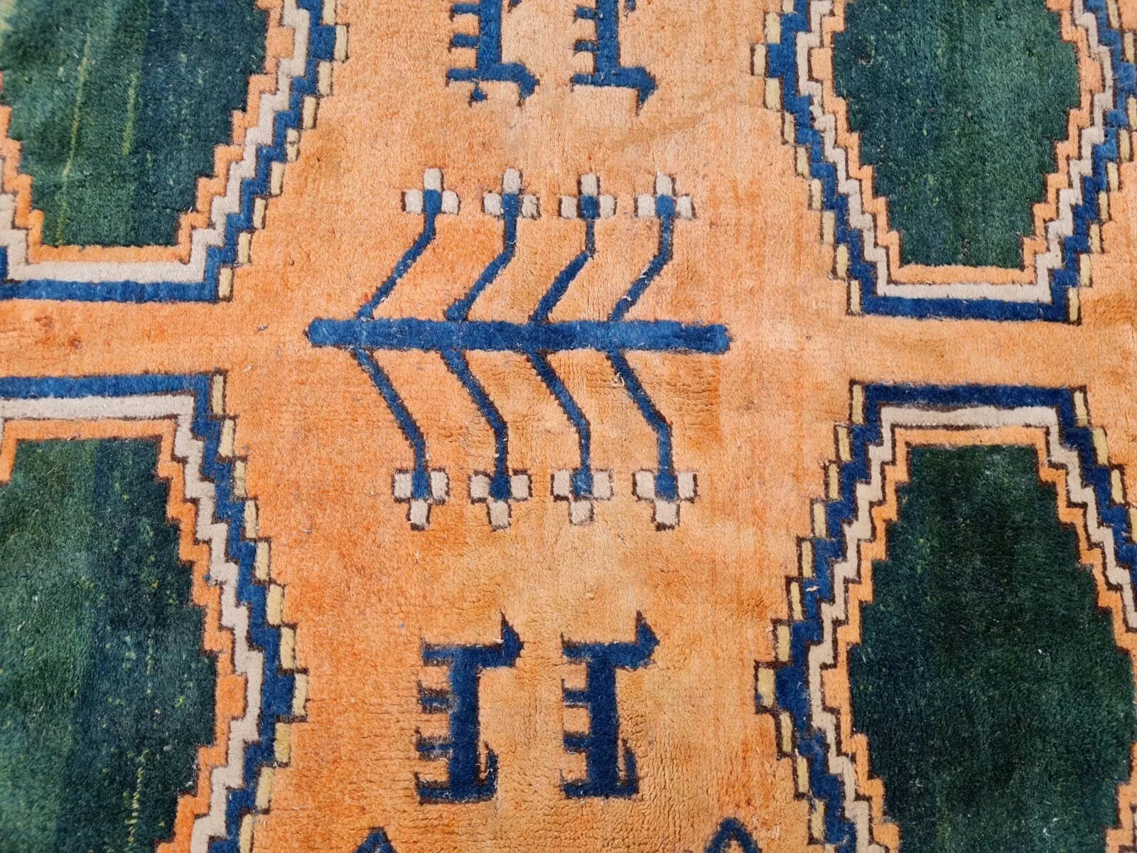 Full view of 5.6' x 4.0' Gabbeh rug

