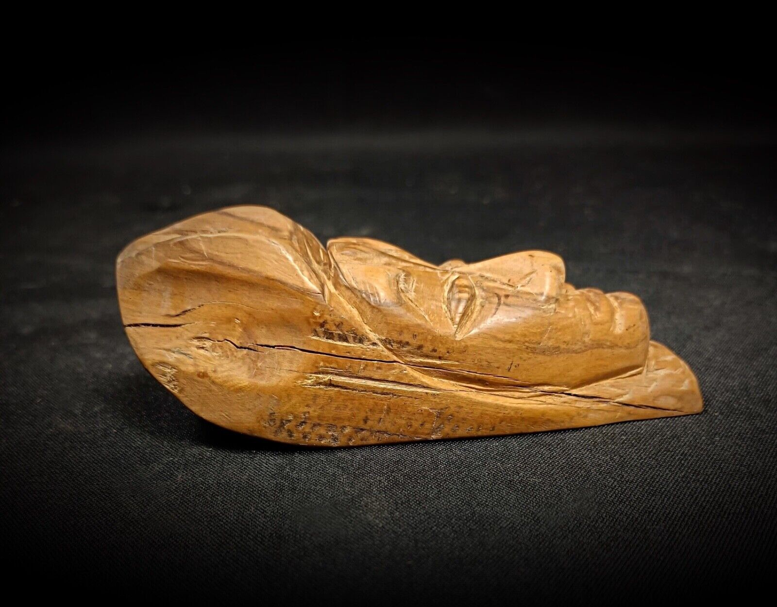 Original label “Hecho en Guatemala” on mask

