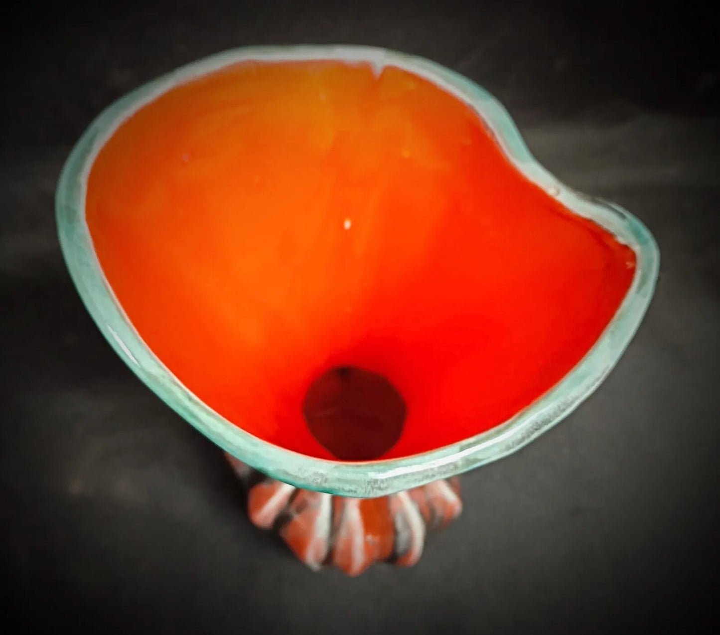 Overall presentation of French studio pottery

