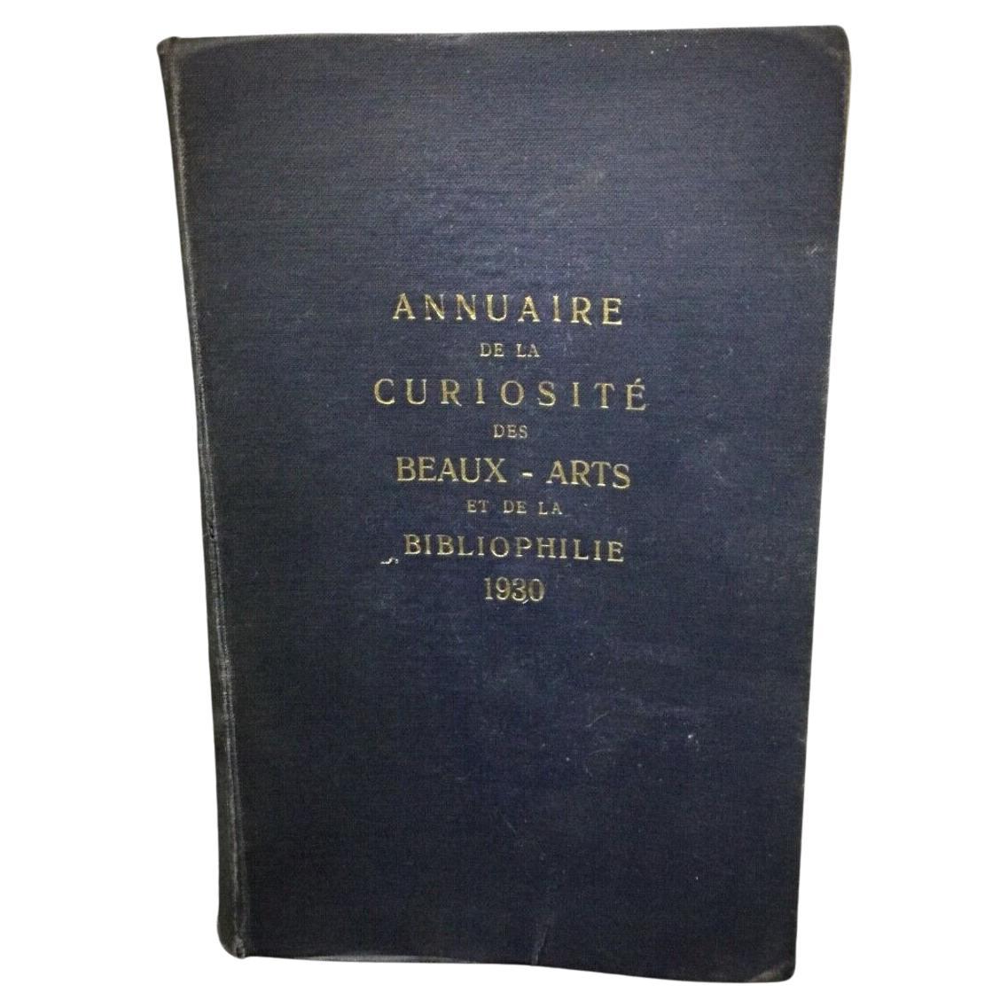 Full frontal view of the 1930 Annuaire des Beaux-Arts hardcover book.

