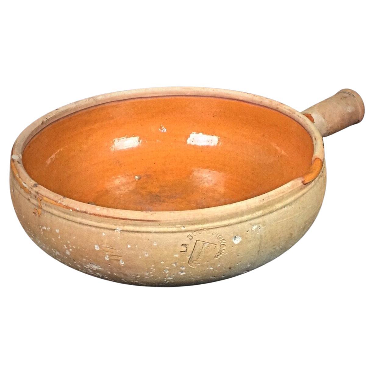 Large antique terracotta pan by La Bourguignonne, vintage French kitchenware from the 20th century with rustic charm, 10.2 inch diameter
