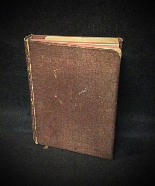 Cover of the classic French poetry book "Toi & Moi"
