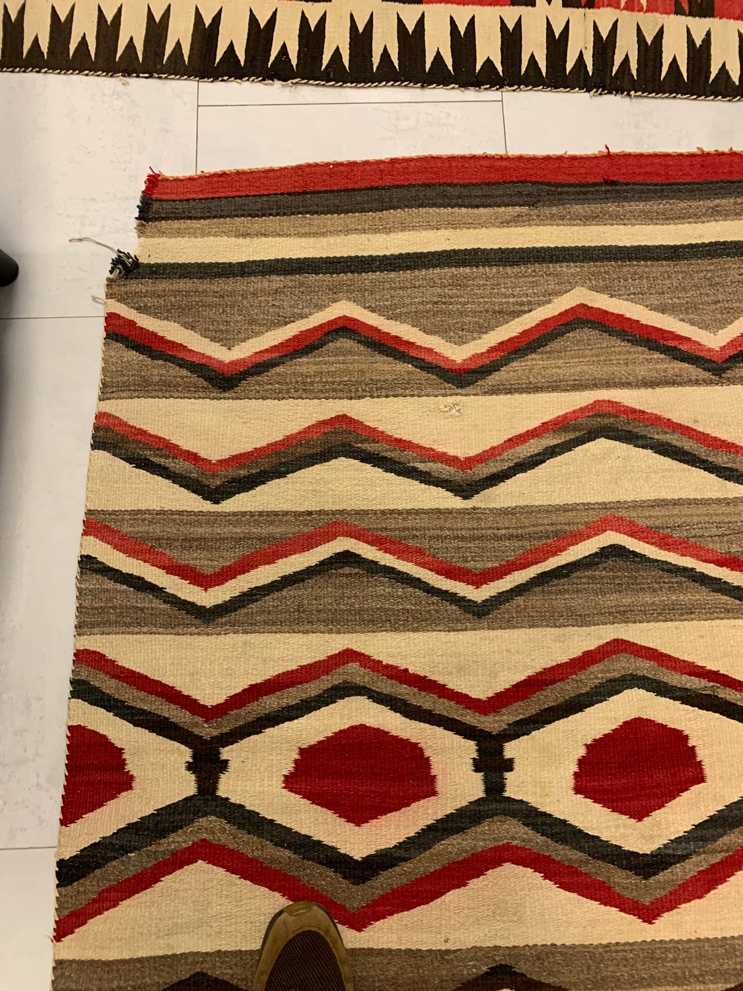 Detailed shot of the wool material used in the Handmade Antique Native American Navajo Rug Blanket