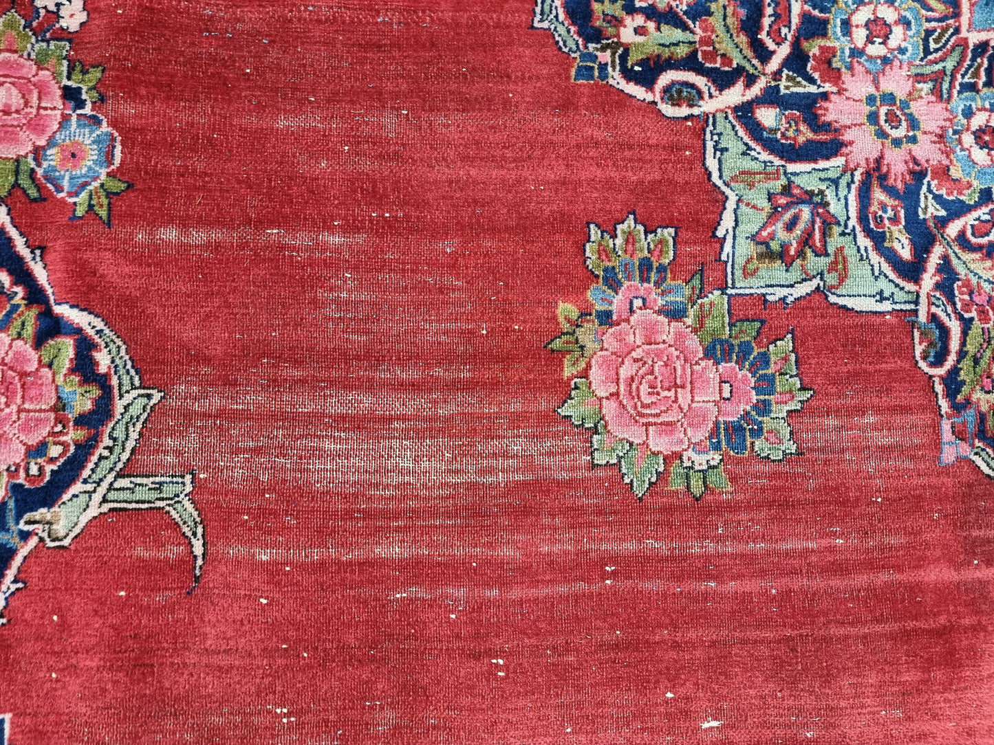 Detailed View of Border Pattern on Handmade Antique Persian Kashan Rug - 1920s