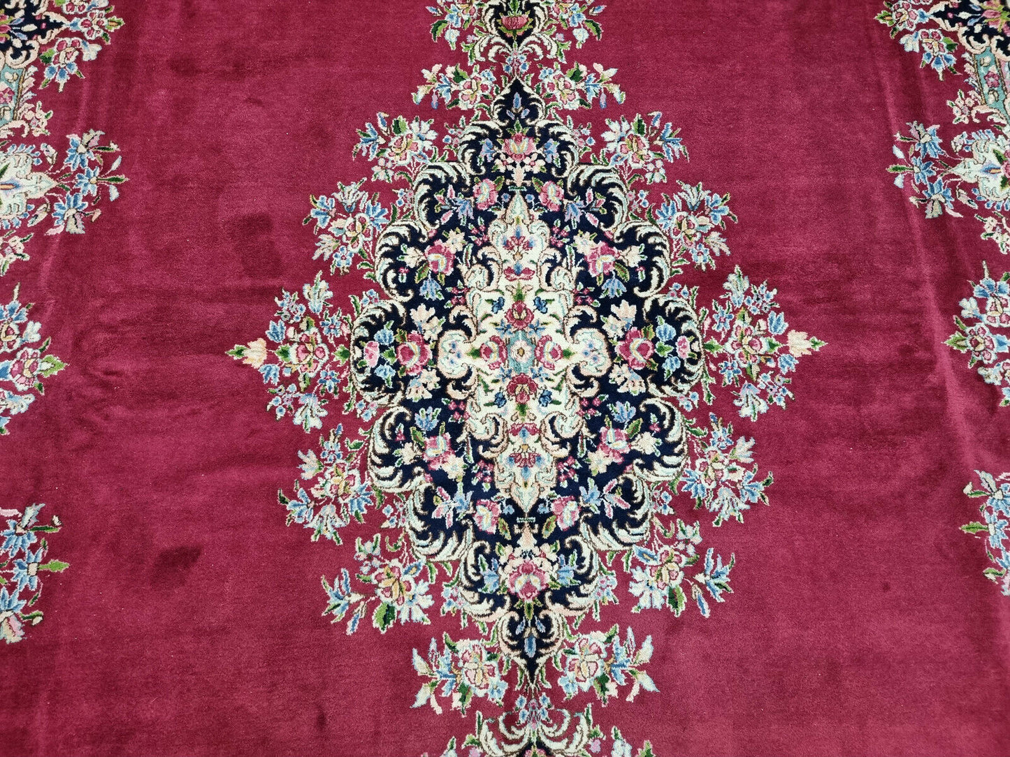 Close-up of wide border with multi-layered designs on Handmade Vintage Persian Kerman Rug - Detailed view highlighting the complex multi-layered designs of the rug's border.