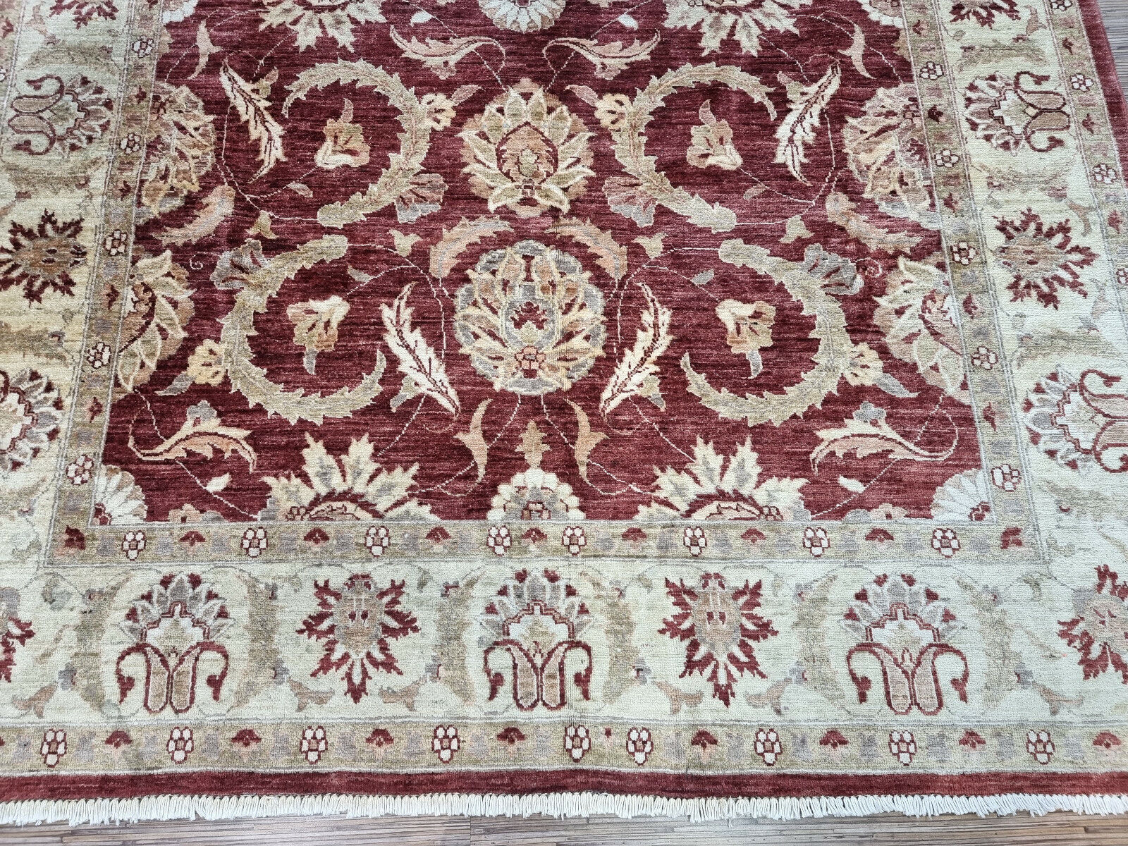 Close-up of cream-colored motifs on Handmade Vintage Afghan Zigler Rug - Detailed view showcasing the cream-colored motifs adding elegance to the rug's design.