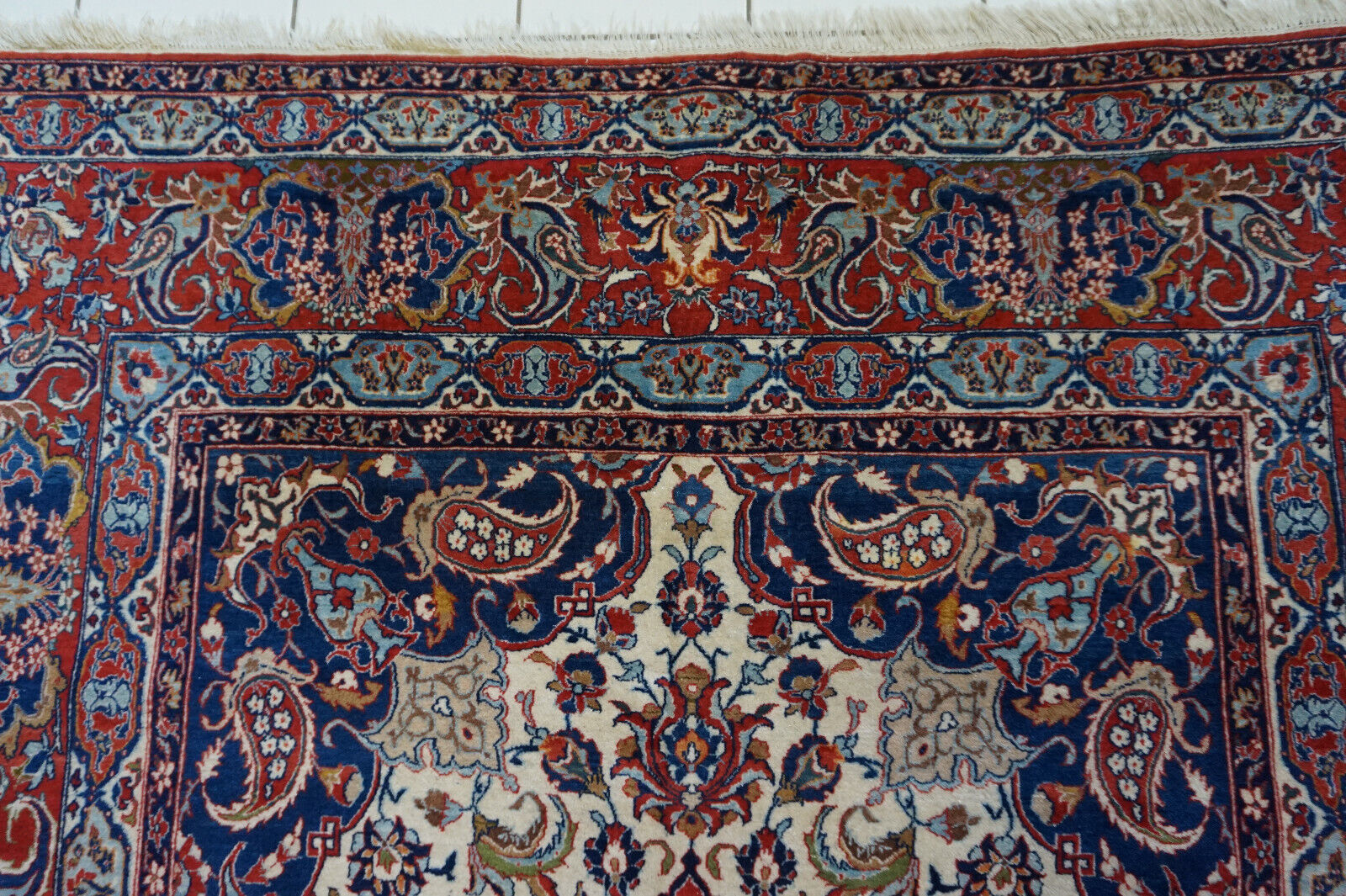 Detailed shot of the high-quality wool material used in the Handmade Antique Persian Style Isfahan Rug