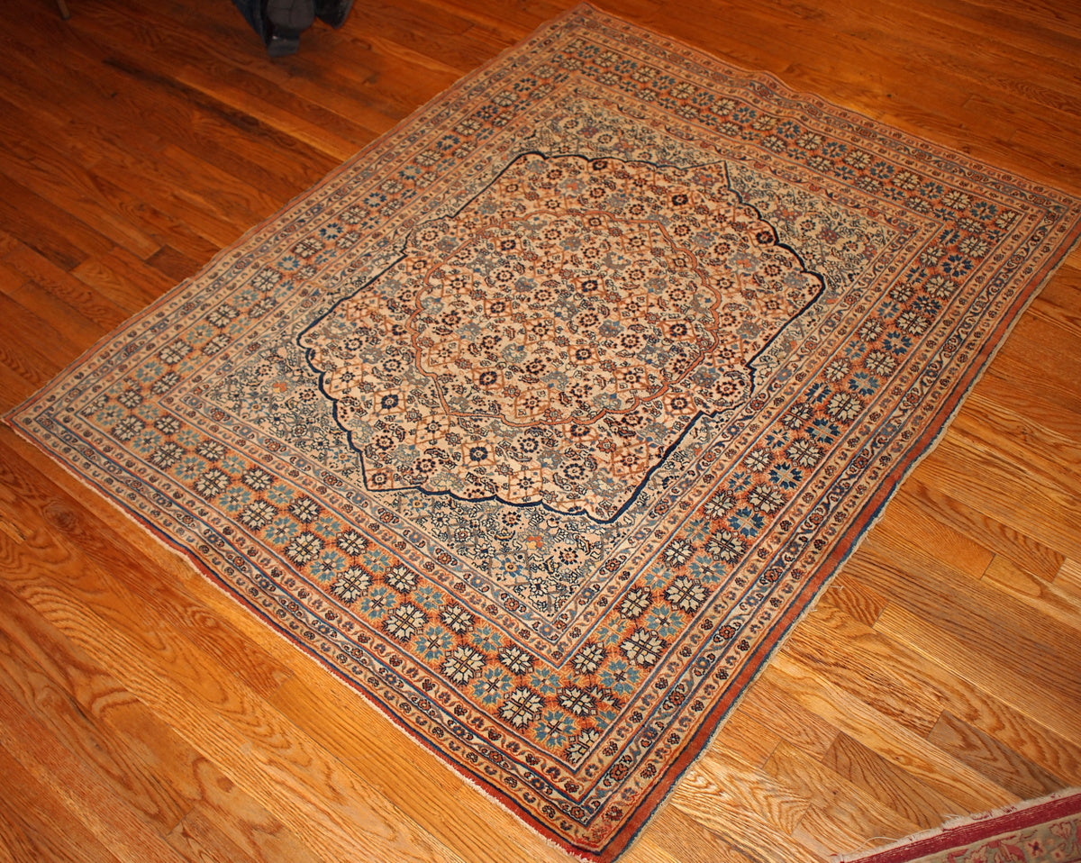 Handmade antique Persian Tabriz Hajalili rug 4.5' x 5.6' (137cm x 170cm) 1880s - 1B109