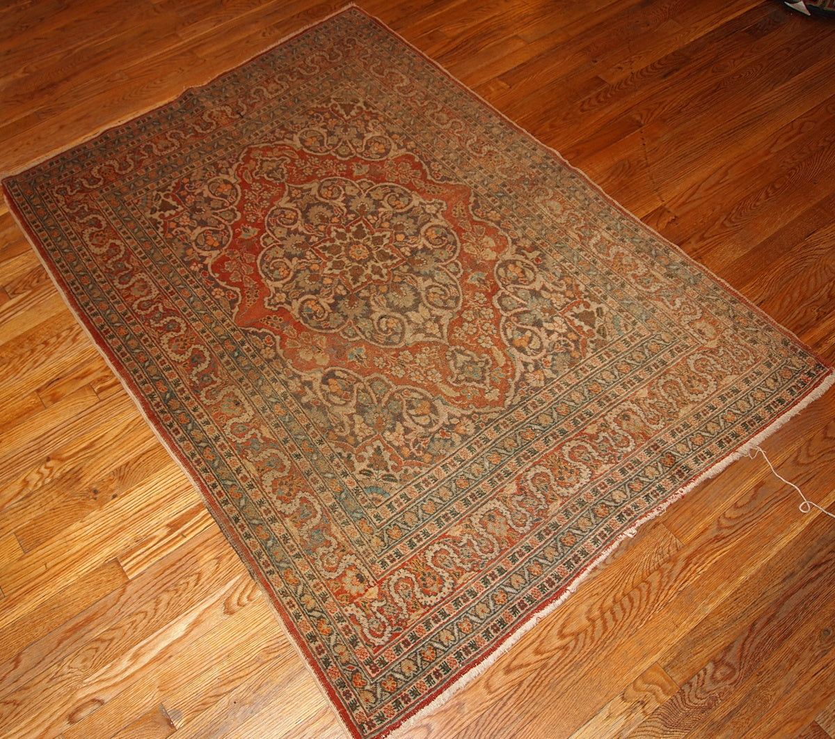 Handmade antique Persian Tabriz rug 4.2' x 5.9' (128cm x 179cm) 1920s - 1B154
