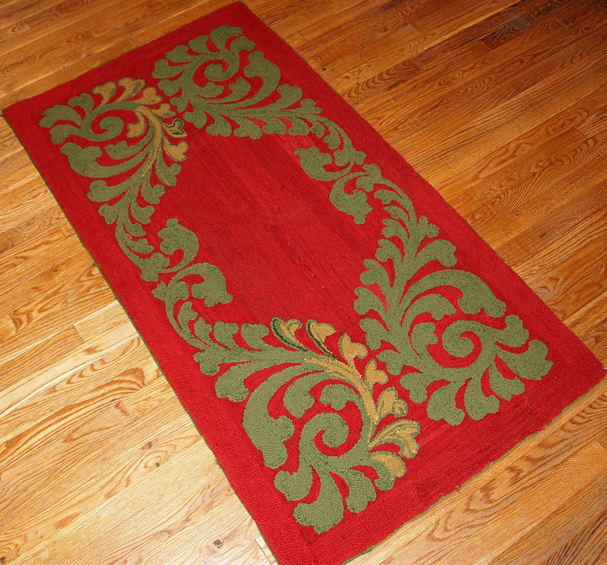 Handmade antique American Hooked rug 2.9' x 5' (88cm x 152cm) 1920s - 1B182