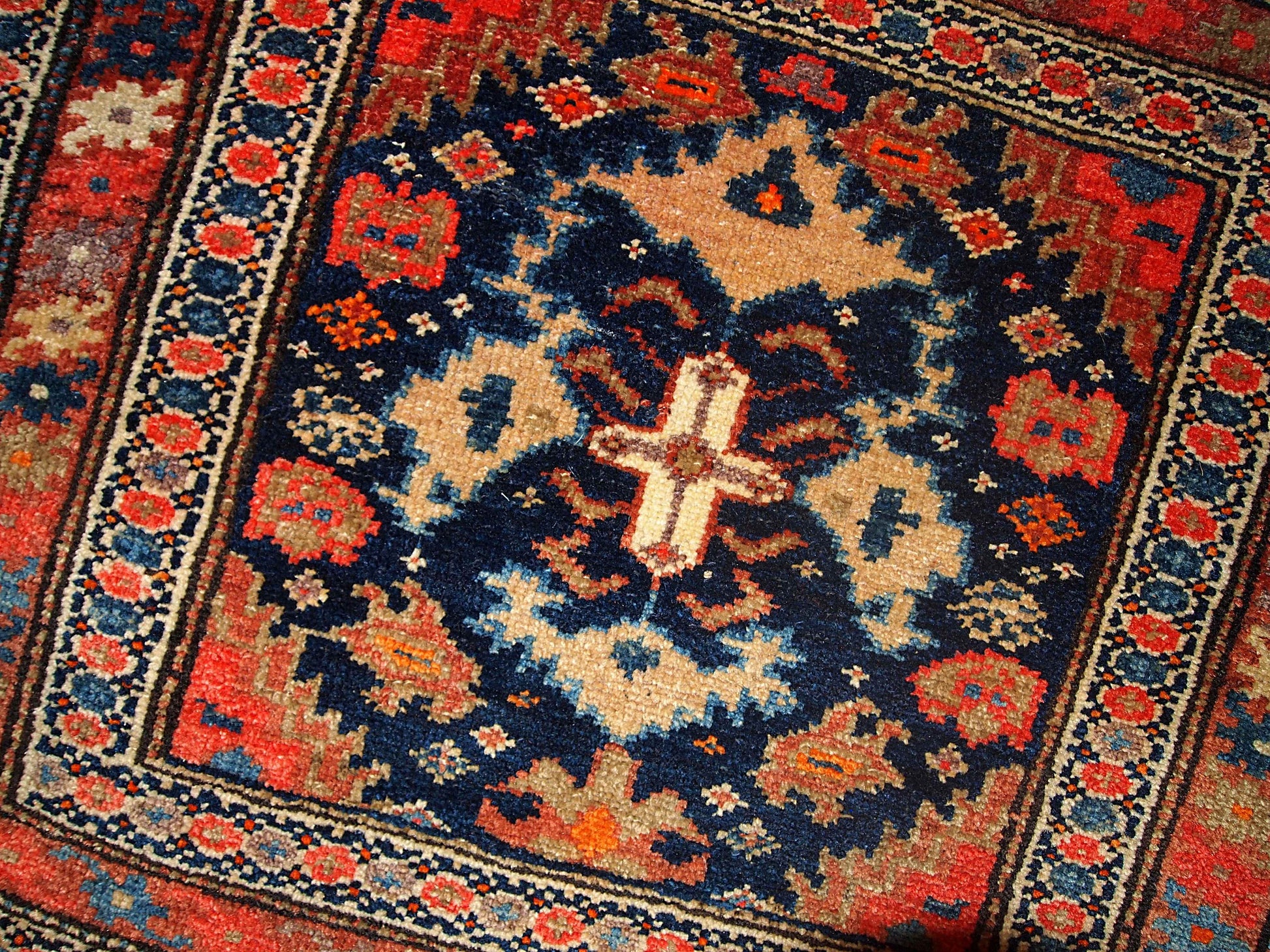 Handmade antique collectible Persian Malayer bag face 2' x 2.3' (61cm x 70cm) 1900s - 1B334 - One Royal Art