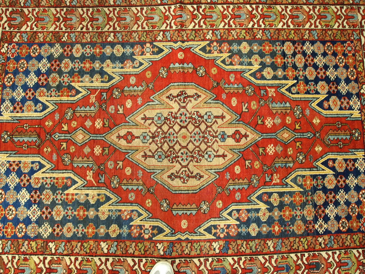 Handmade antique Persian Mazlahan rug 4.1' x 6.3' (128cm x 192cm) 1920s - 1B35