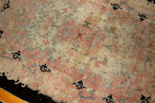 Handmade antique Art Deco Chinese rug 1920s