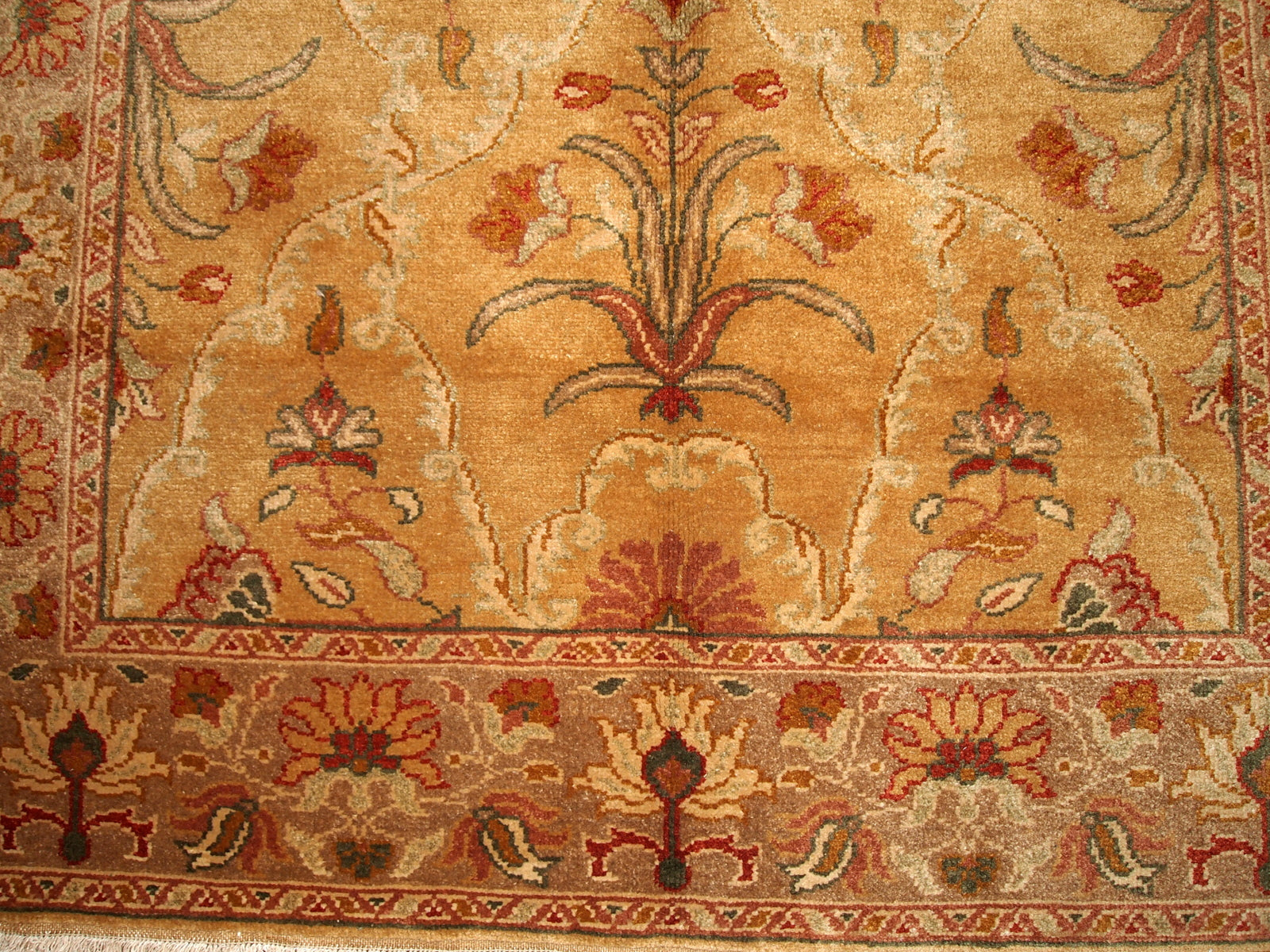 Handmade vintage Turkish Sivas rug 1980s