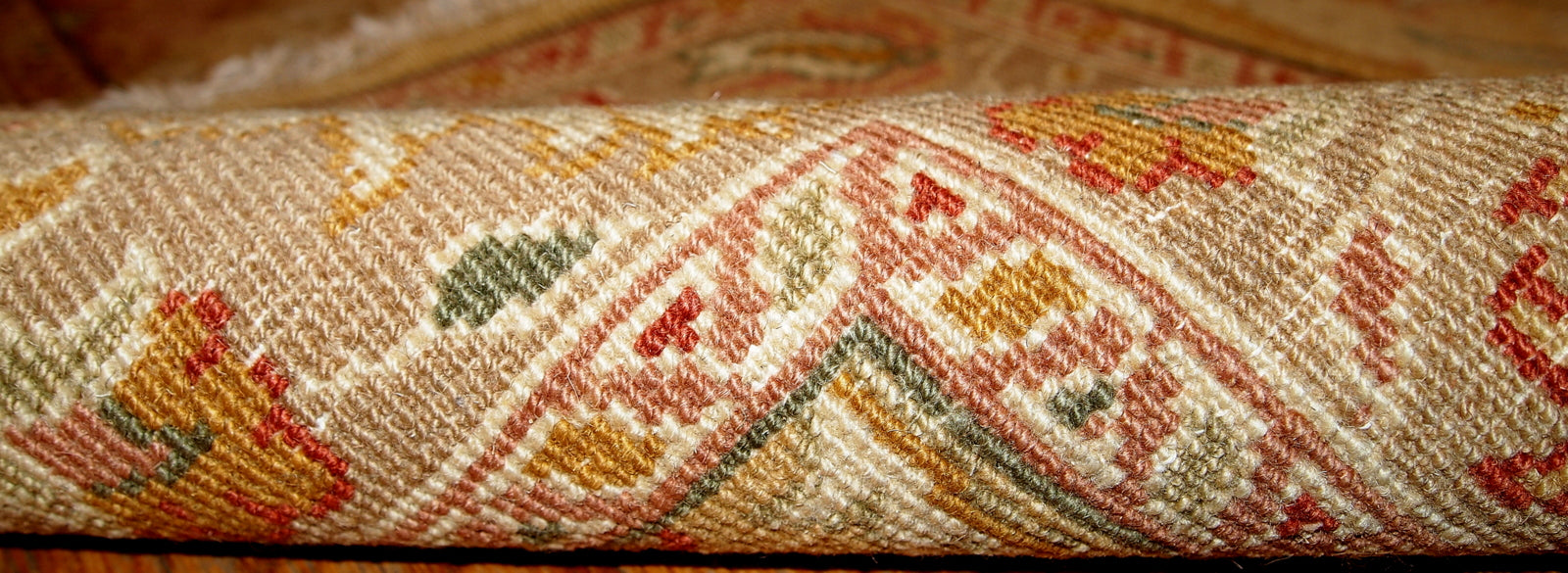 Handmade vintage Turkish Sivas rug 1980s