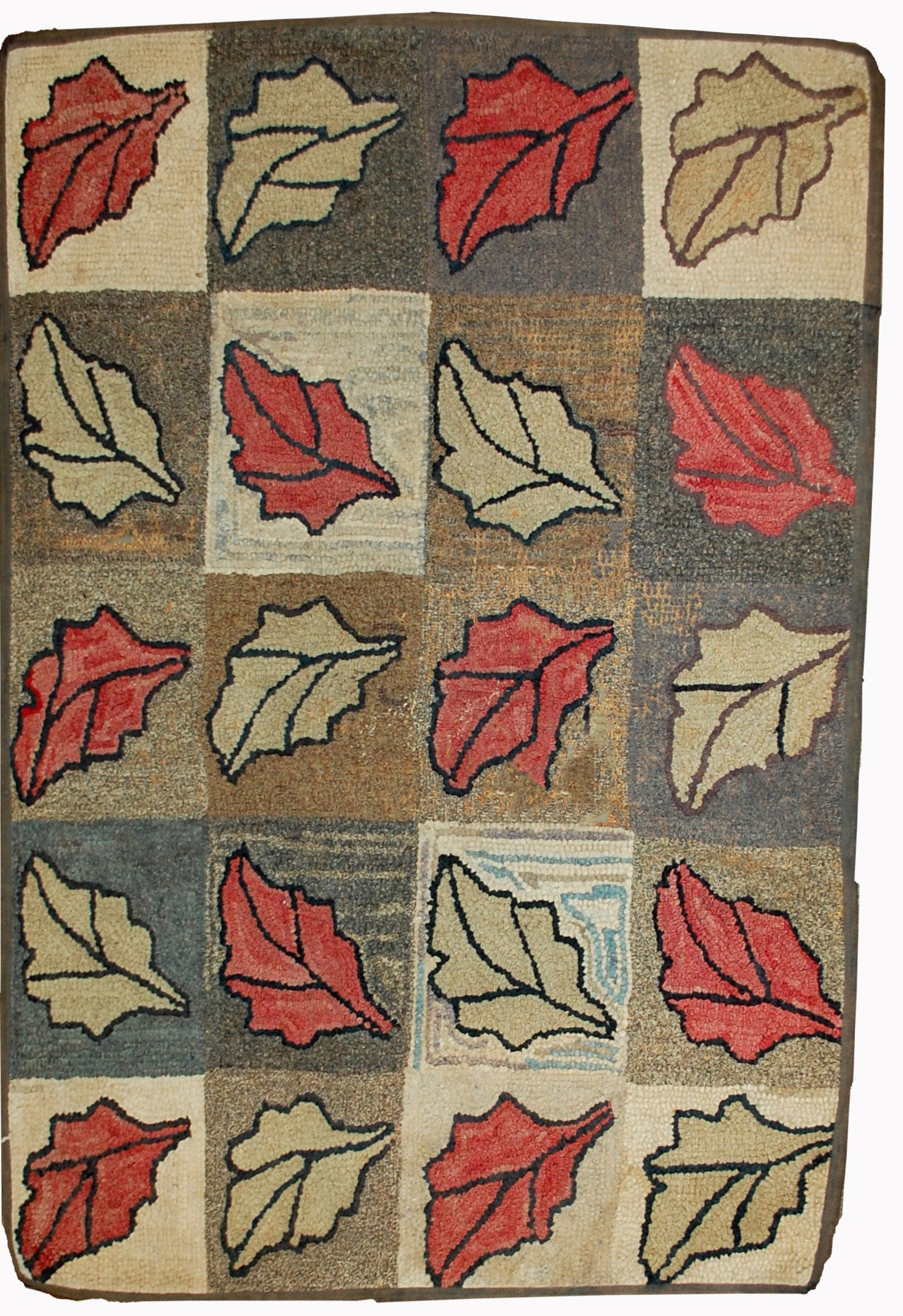 Handmade antique American hooked rug 1900s