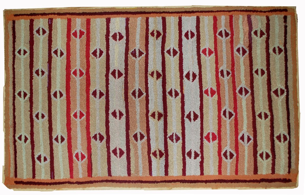 Handmade antique American hooked rug 1890s