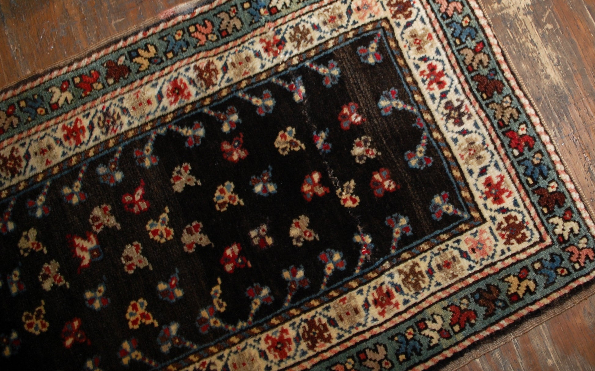 Handmade antique Caucasian Gendje rug 1880s