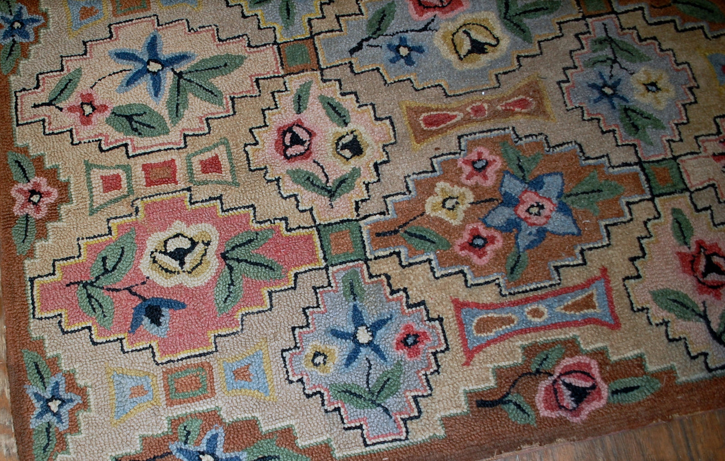 Hand made Antique American Hooked Rug