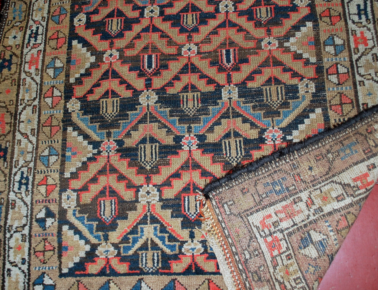 Handmade antique Persian Hamadan rug 1920s