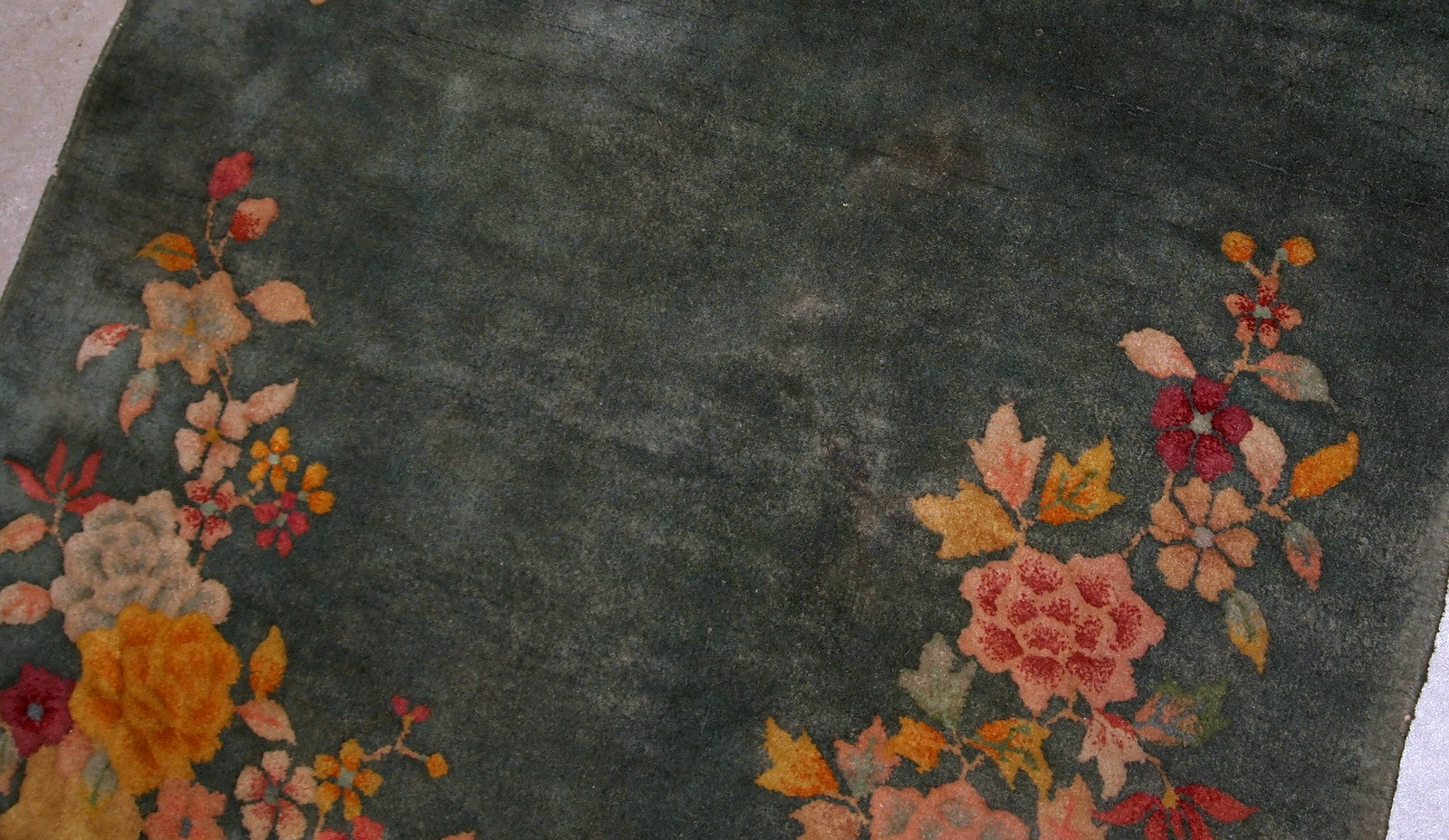 Handmade antique Art Deco Chinese rug