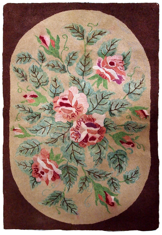 Handmade antique American Hooked rug 1900s