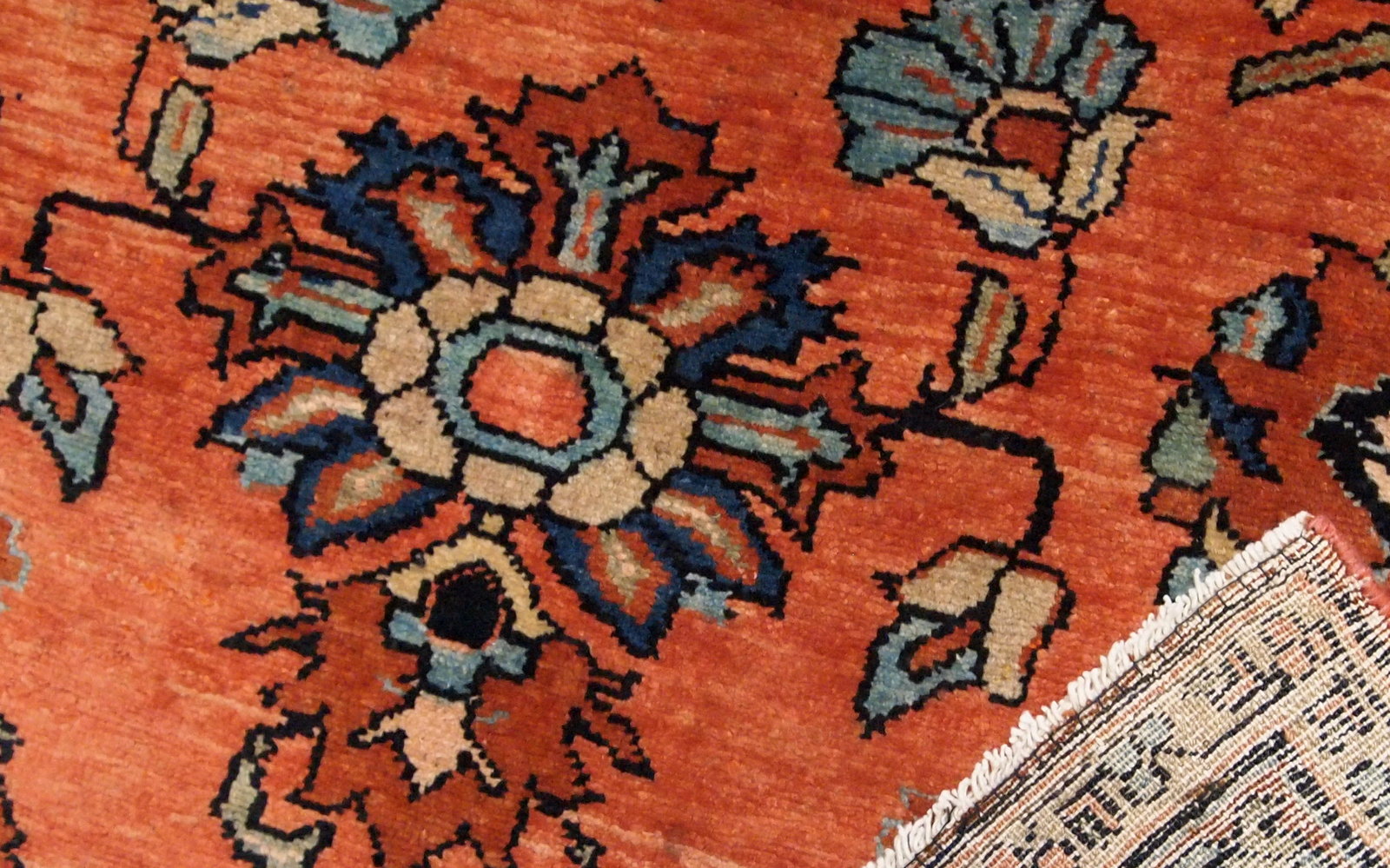 Handmade antique Persian Lilihan rug 1920s
