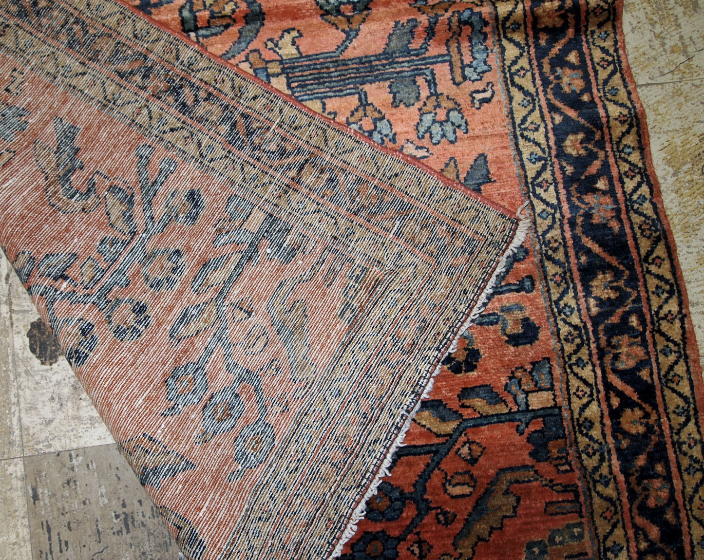 Handmade antique Persian Lilihan rug 1920s