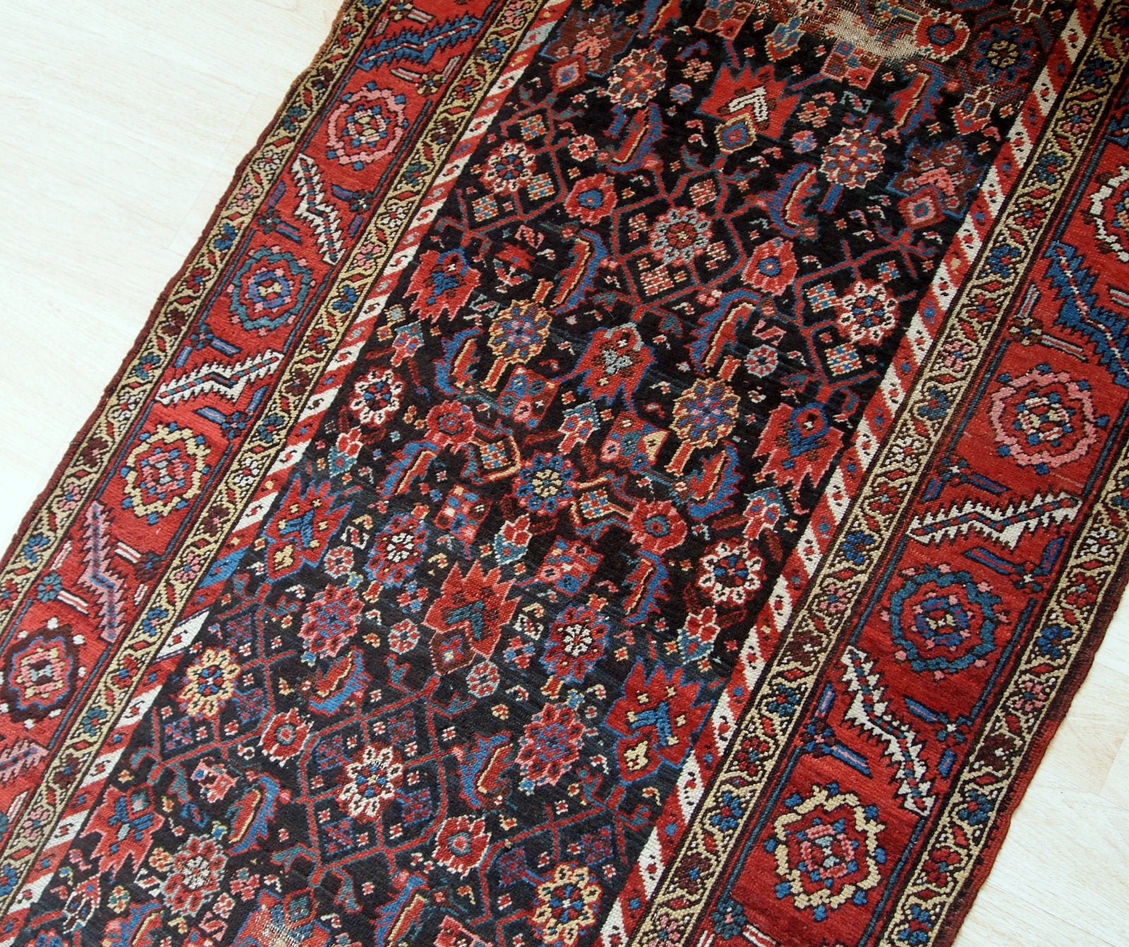 Handmade antique Persian Bakshaish runner 1880s