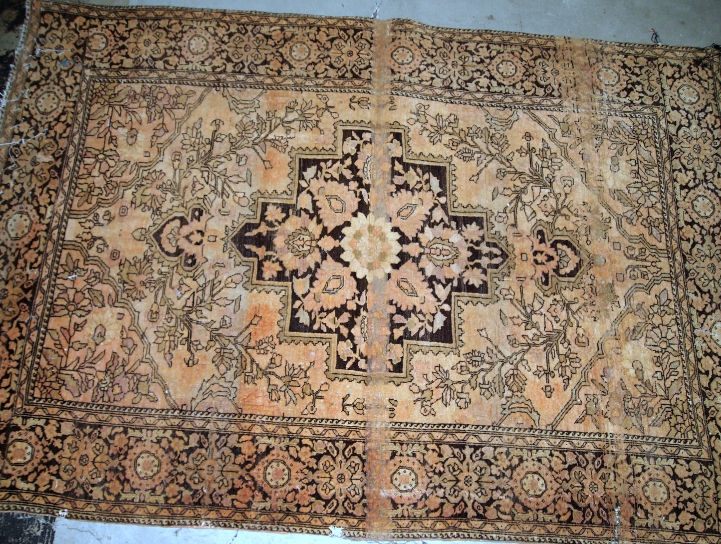 Handmade antique Persian Sarouk Farahan 1880s