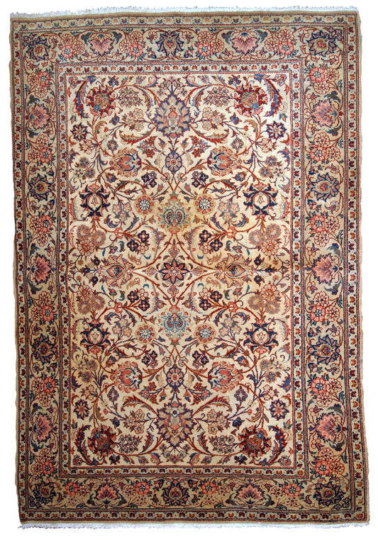 Handmade antique Persian Kashan rug, 1910s