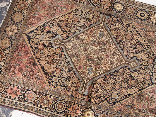 Handmade antique Persian Sarouk Farahan rug, 1880s