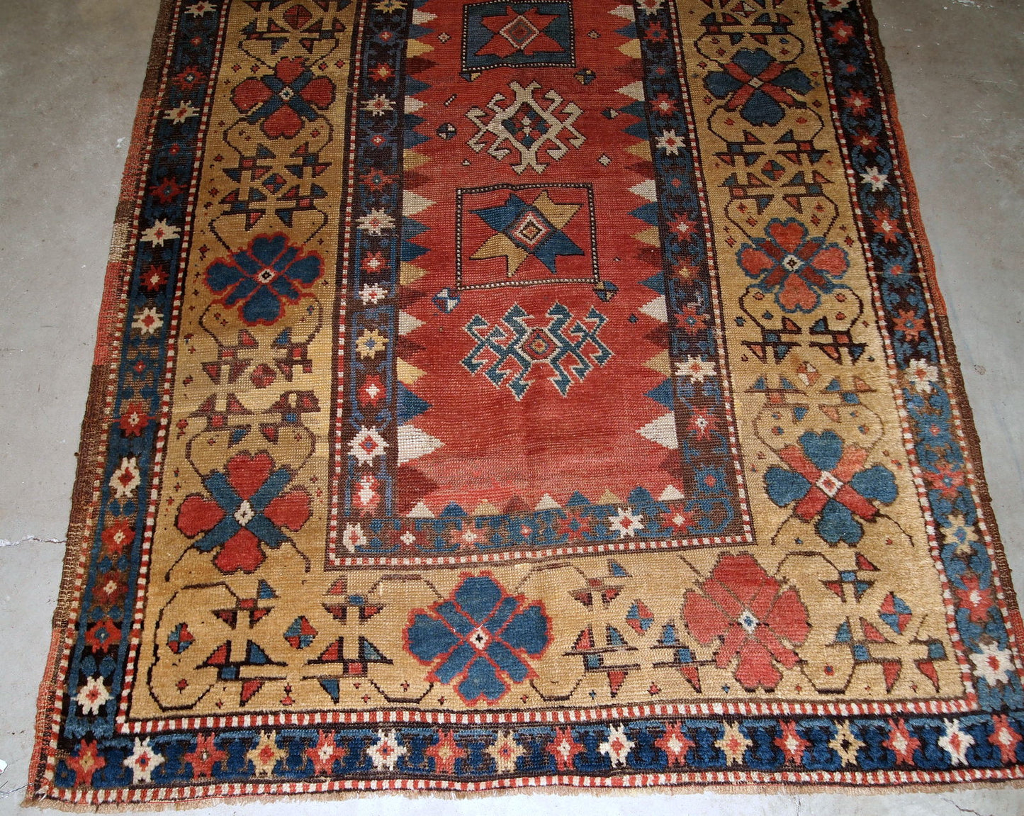 Handmade antique Caucasian Kazak rug 3.5' x 6.1' (106cm x 186cm) 1880s - 1B760
