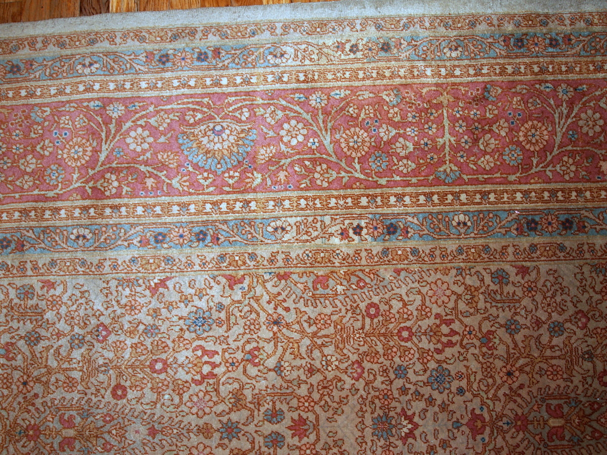 Handmade antique Turkish SIvas woolen rug in beige color. The rug is from the beginning of 20th century in original good condition.