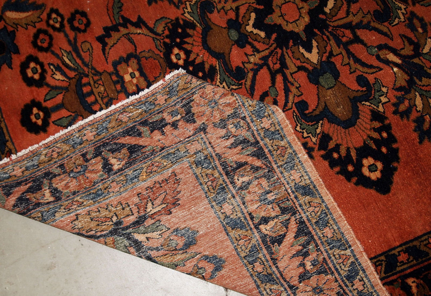 Handmade antique Persian Lilihan rug, 1920s