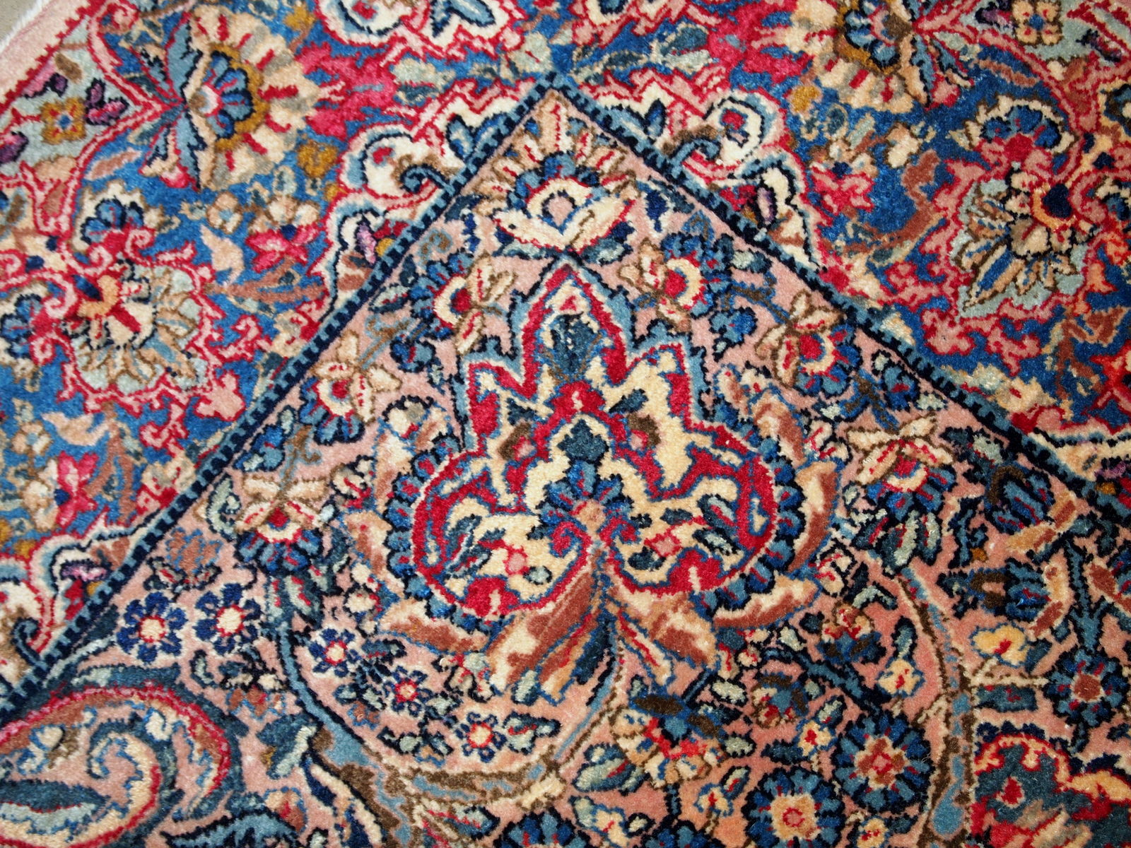 Handmade antique Persian Kerman rug, 1920s