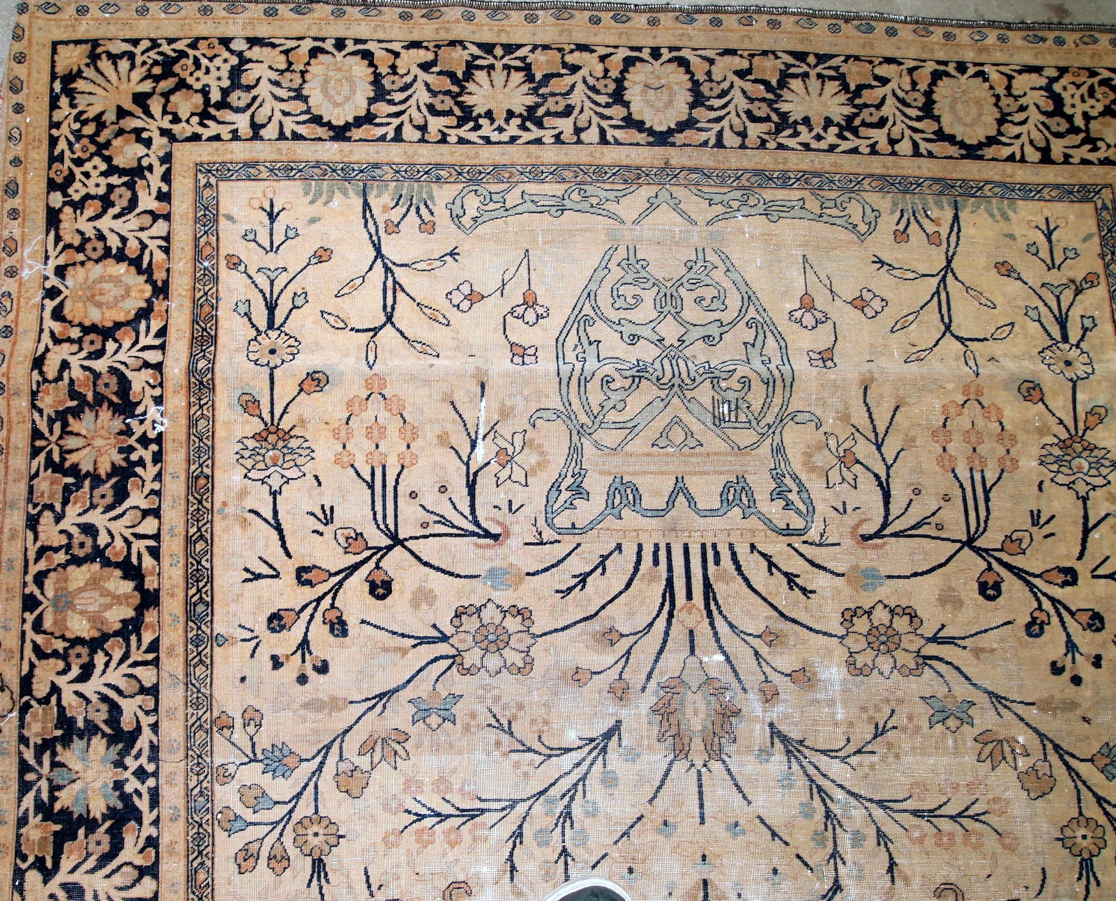 Handmade antique prayer Indo-Moktasham rug, 1880s
