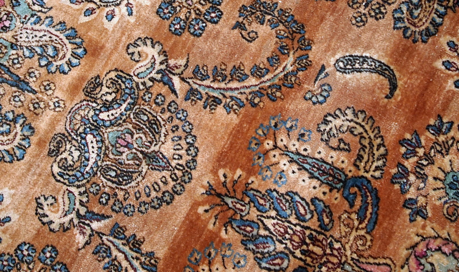 Handmade antique Persian Kerman rug, 1920s