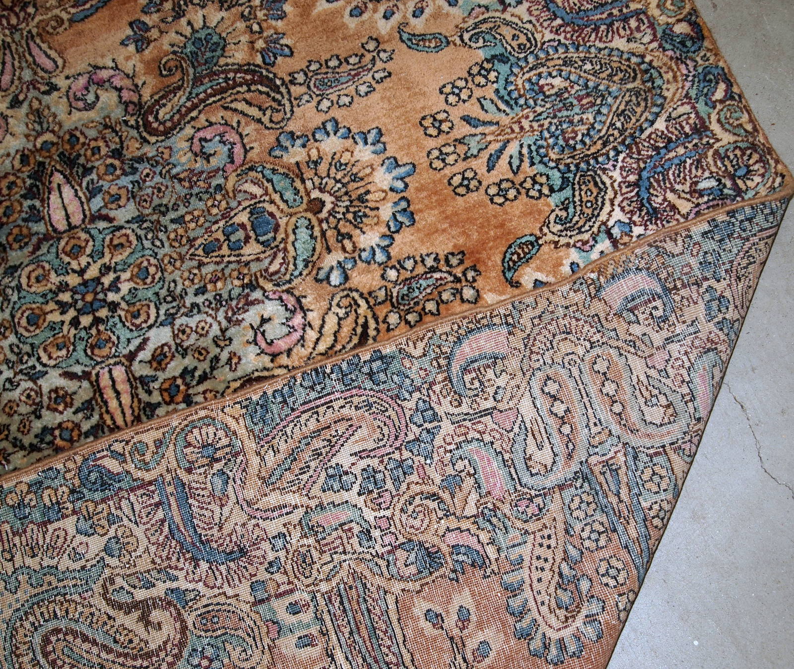 Handmade antique Persian Kerman rug, 1920s
