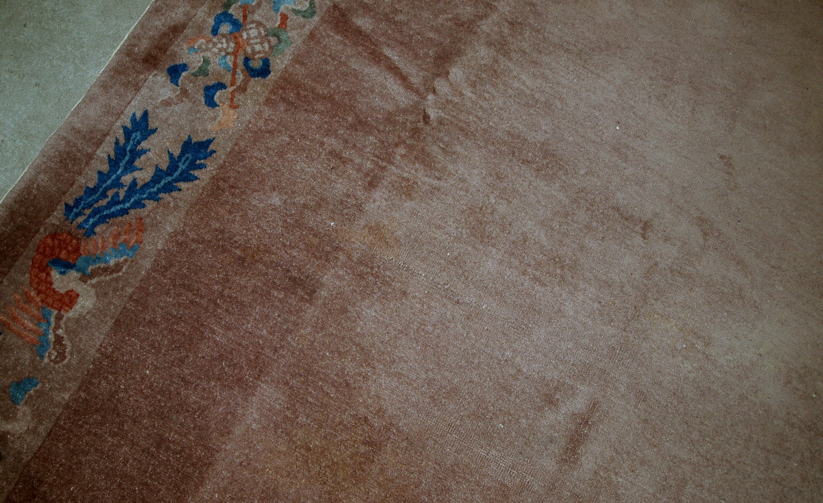 Handmade antique Chinese Art Deco rug, 1910s