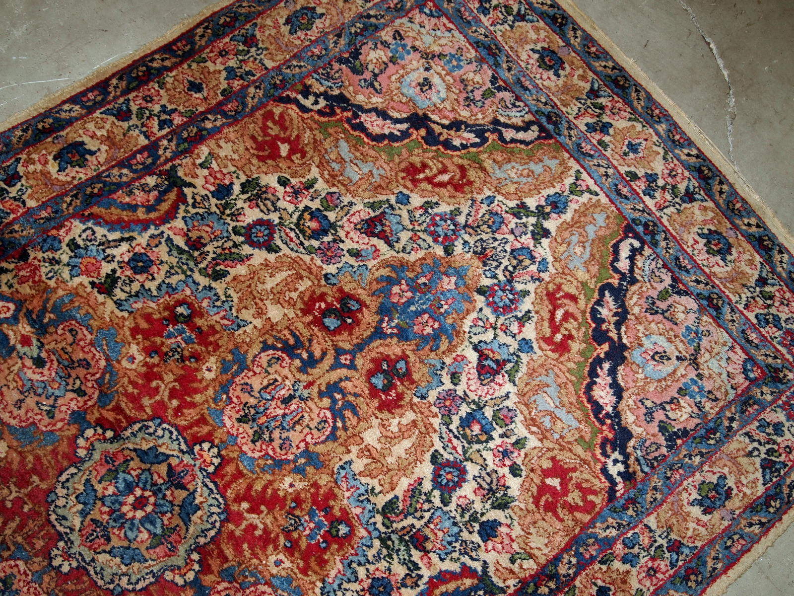 Handmade antique Persian Kerman rug, 1910s