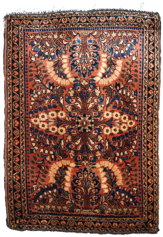 Handmade antique Persian Sarouk rug, 1920s