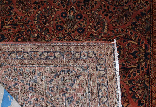 Handmade antique Persian Sarouk rug, 1920s