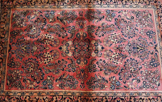 Handmade antique Persian Sarouk rug, 1920s
