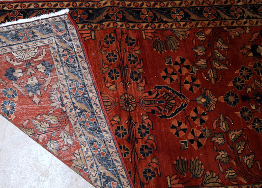 Handmade antique Persian Sarouk Mahajeran rug, 1900s