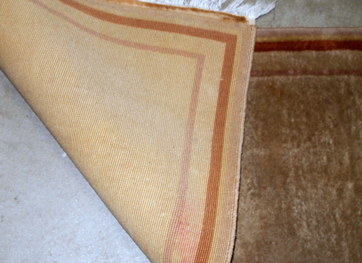 Handmade vintage Chinese rug 1970s