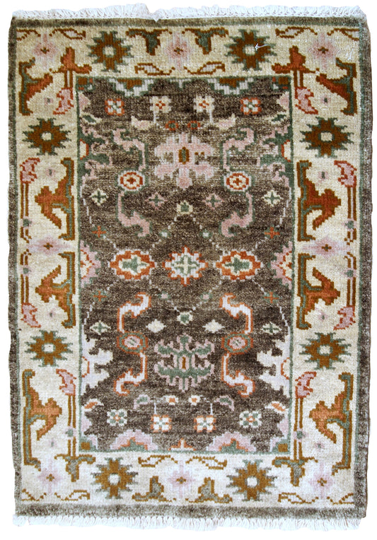 Handmade vintage Indo-Mahal rug 1980s
