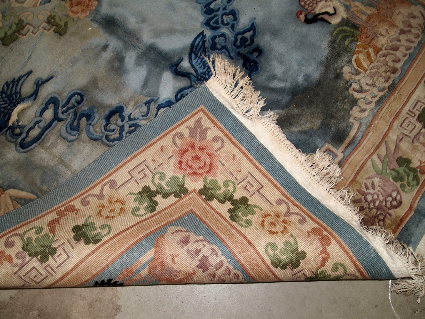 Handmade vintage Art Deco Chinese rug 1940s