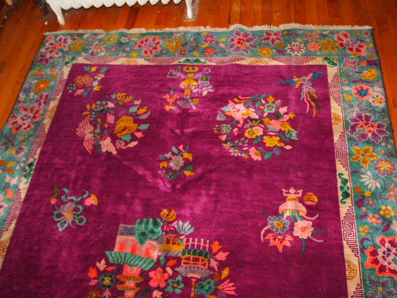 Handmade antique Art Deco Chinese rug 1920s